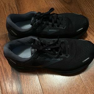 Lightly used Brooks Ghost 14